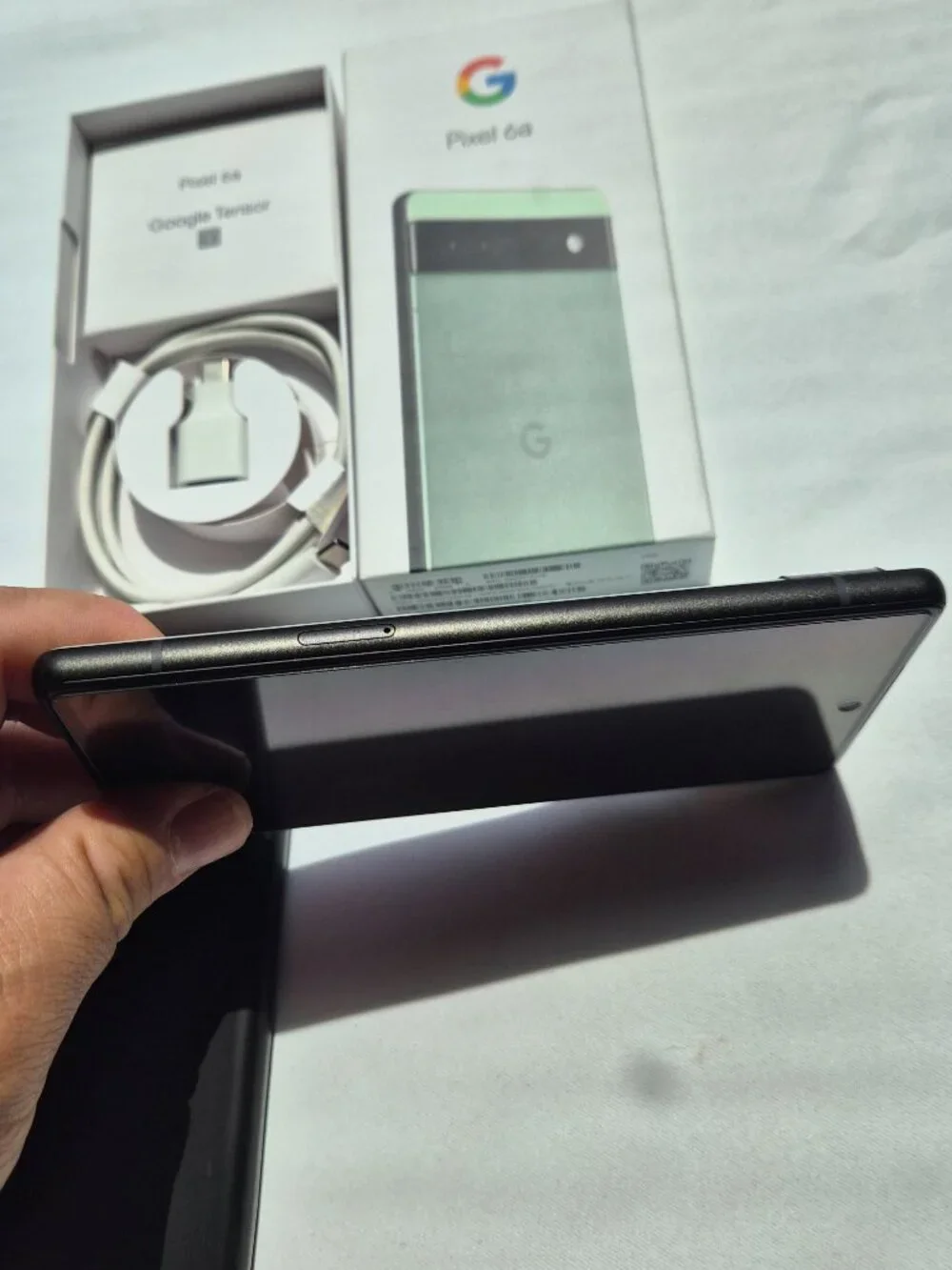 Lightly Used Google Pixel 6a 128GB Sage (Green) Factory Unlocked - Picture 5 of 10